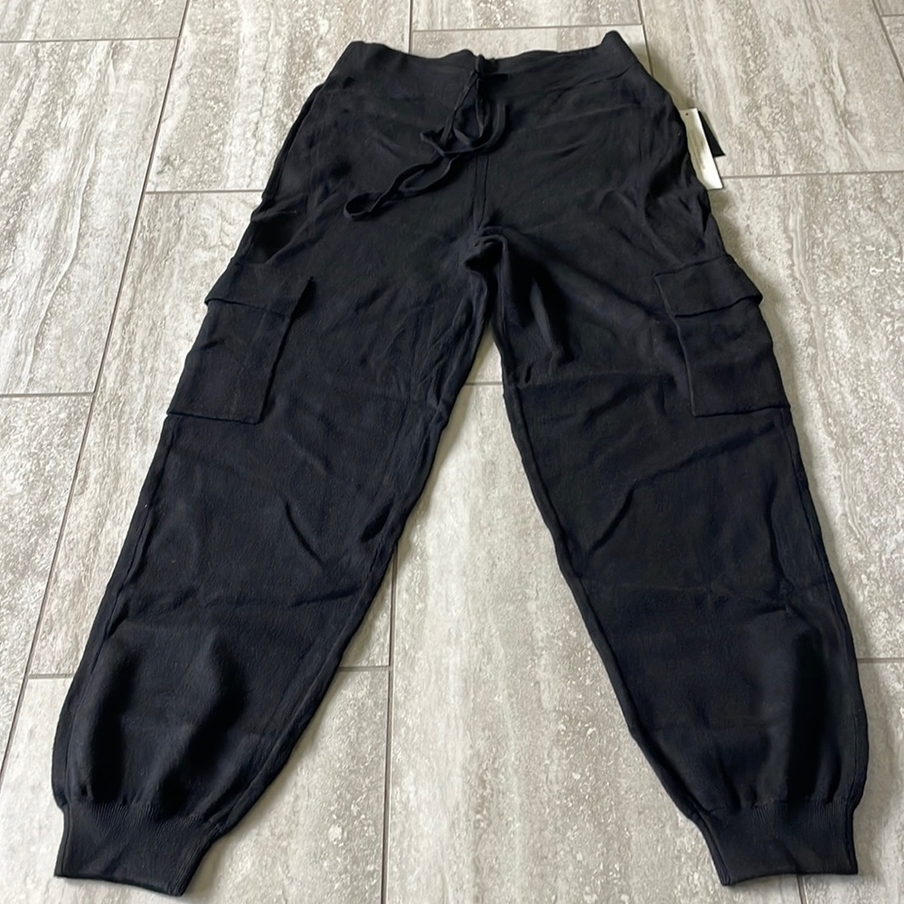 NC INTERNATIONAL CONCEPT LARGE BLACK LONG PANTS ,4pockets,has strings  women